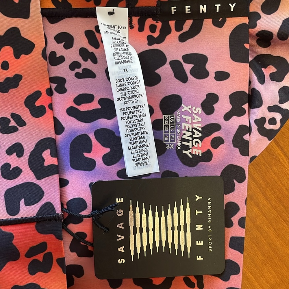 Savage X Fenty colorful leopard print leggings, plus size 3X - Picture 8 of 9